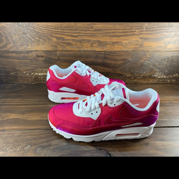 Nike Air Max 90 SE Womens Shoes - Picture 5 of 8